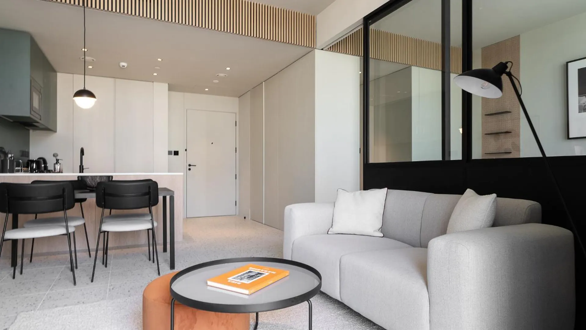 Alh Vacay - 1 Bedroom Near Downtown Dubai